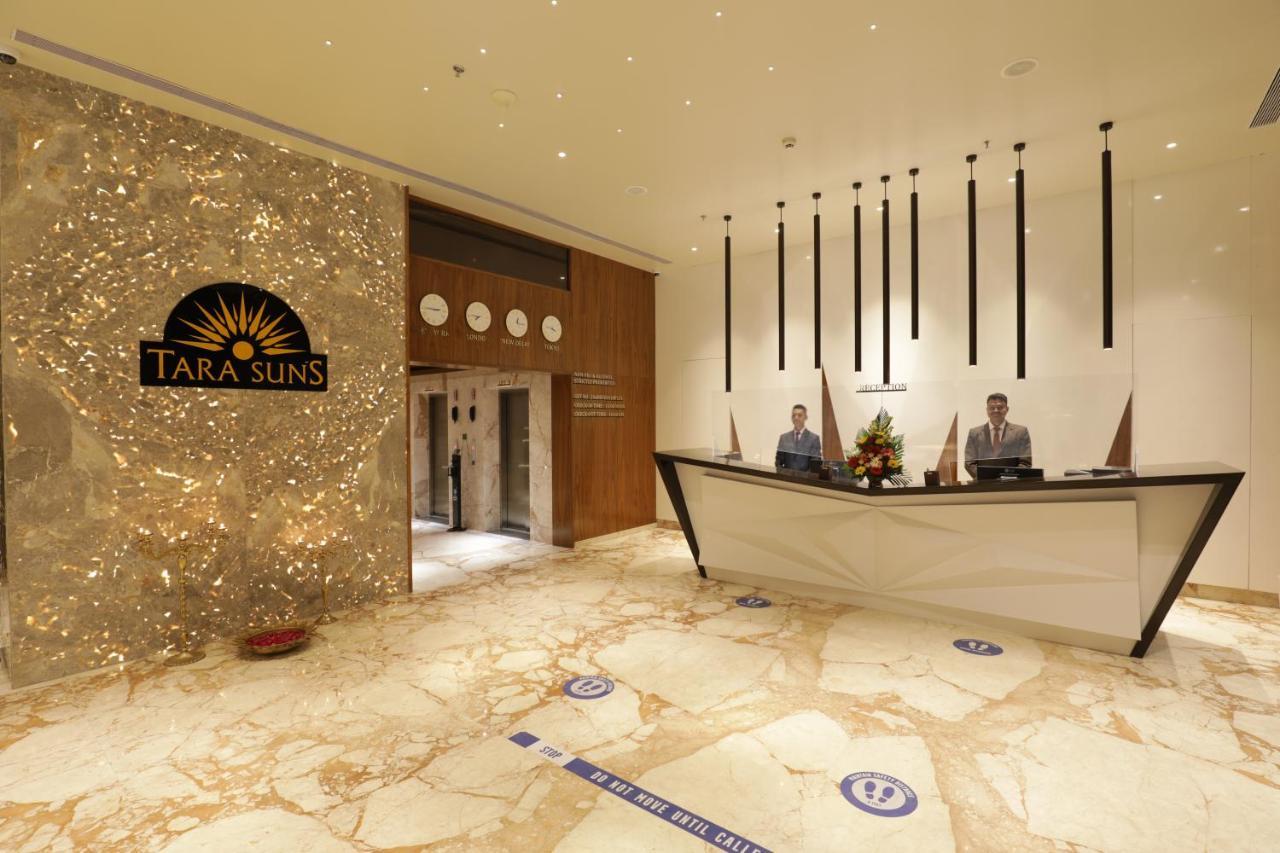 Tara Suns Hotel Vadodara Exterior foto